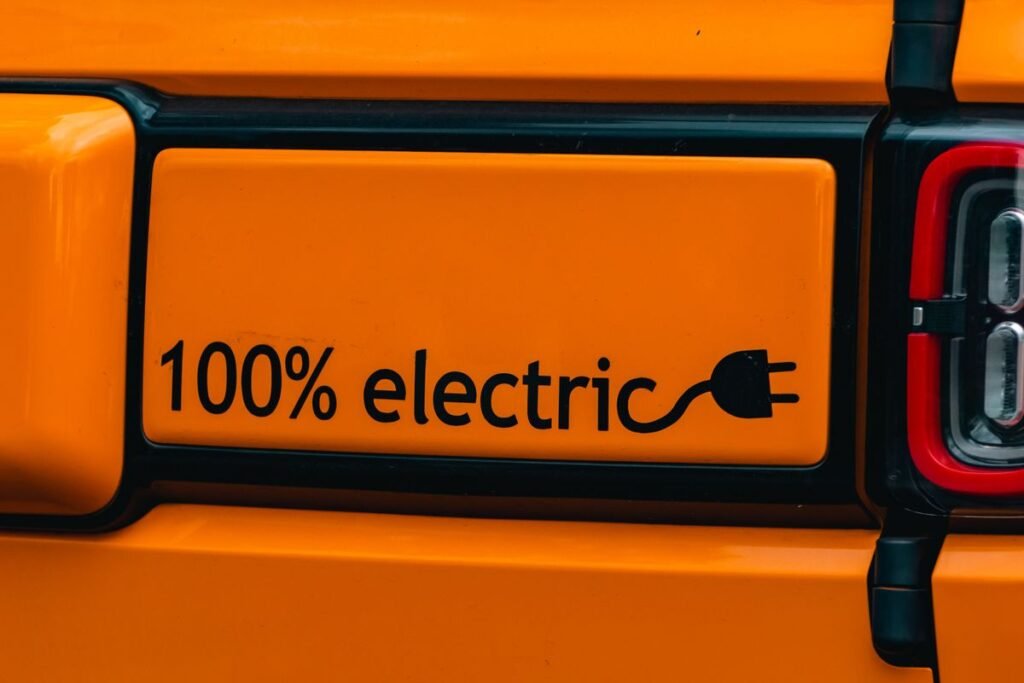 Voiture électrique : coût au 100 km comparé au thermique